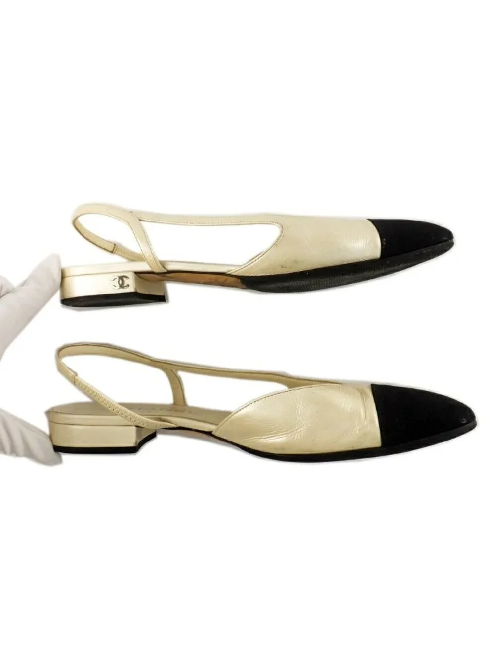 Chanel Ten Slingback Pumps Bicolor White Equivalent CC Logo Shoes 38.5